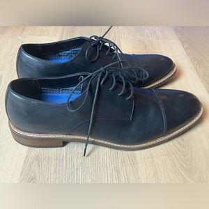 Vince Camuto Mens Black Leather Oxford Shoes Size 13 with extra laces box no lid